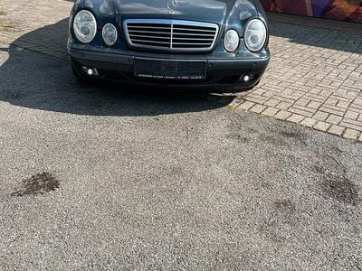 Mercedes CLK230