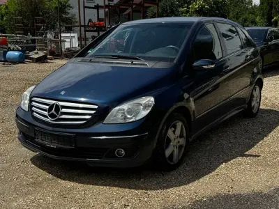 Gebraucht Mercedes B180 109 PS (80 kW) 2007 Blau Van / Kleinbus