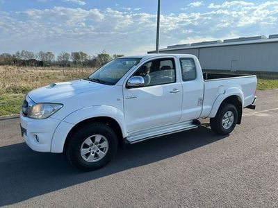 Weiß Gebraucht 2010 Toyota HiLux Abholung | 17.800 €