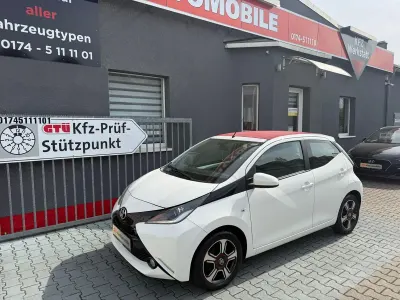 Gebraucht Toyota Aygo X-wave 69 PS (50 kW) 2017 Weiß Kleinwagen