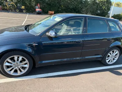 Gebraucht Audi A3 125 PS (91 kW) 2011 Blau Kleinwagen