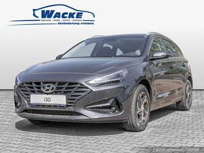 gebraucht Hyundai i30 Kombi 1.5 B Comfort Plus Kombi