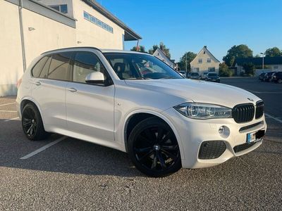 gebraucht BMW X5 xDrive40d M-Paket