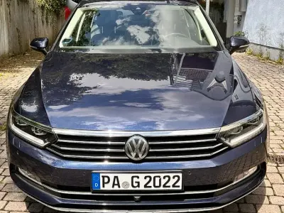 Gebraucht VW Passat Highline 239 PS (175 kW) 2016 Blau Kombi