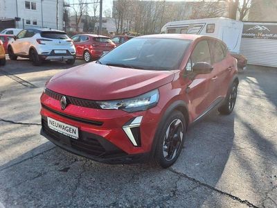 Nowe Renault Captur Techno 114 KM (83 kW) 2026 Czerwony SUV