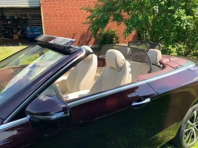 Gebraucht Mercedes E400 340 PS (250 kW) 2018 Violett Cabrio