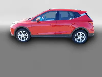 Usata Seat Arona FR-Line 110 CV (80 kW) 2024 Rosso SUV