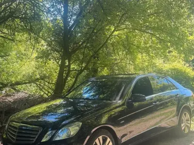 Gebraucht Mercedes E350 AMG line 231 PS (169 kW) 2009 Schwarz Limousine