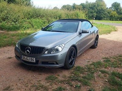 Gebraucht Mercedes E200 Avantgarde 184 PS (135 kW) 2010 Schwarz Cabrio