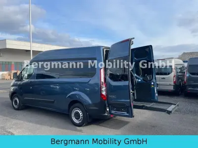 Używany Ford Transit Custom 131 KM (96 kW) 2021 Niebieski Minivan