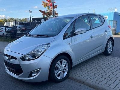 Gebraucht Hyundai ix20 Trend 125 PS (91 kW) 2014 Silber Kleinwagen