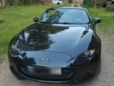 Usata Mazda MX5 Sports-Line 160 CV (117 kW) 2016 Nero Cabrio