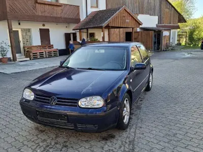 Gebraucht VW Golf IV Basis 101 PS (74 kW) 2001 Blau Limousine