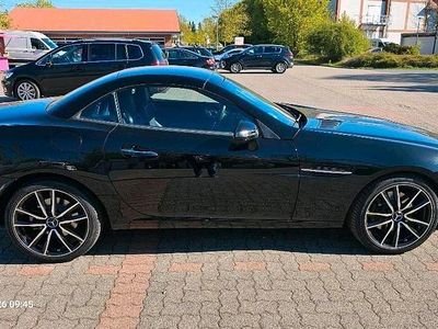 Usata Mercedes SLK200 184 CV (135 kW) 2016 Nero Cabrio