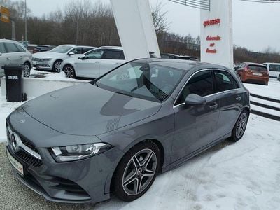 Gebraucht Mercedes A180 AMG line 136 PS (100 kW) 2019 Grau Limousine