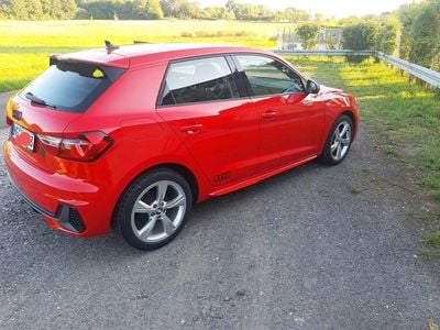 Gebraucht Audi A1 Sportback S-Line 95 PS (69 kW) 2019 Rot Kleinwagen
