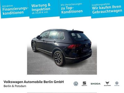 Gebraucht VW Tiguan Life 122 PS (89 kW) 2022 Schwarz SUV