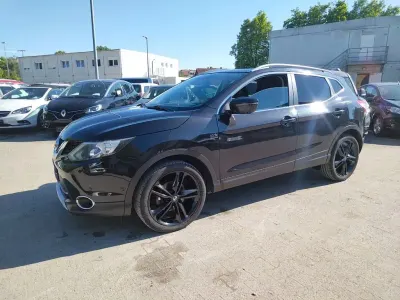 Gebraucht Nissan Qashqai Black Edition 131 PS (96 kW) 2017 Schwarz SUV