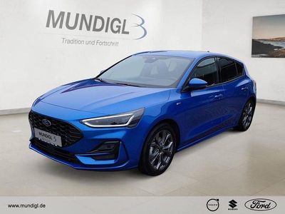 Używany Ford Focus ST-Line 125 KM (91 kW) 2024 Niebieski Sedan/Limuzyna