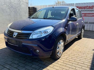 Second-hand Dacia Sandero Lauréate 87 CP (63 kW) 2009 Albastru Hatchback