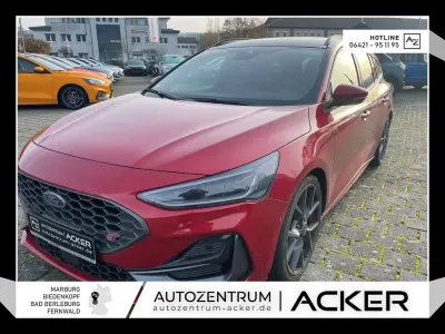Gebraucht Ford Focus ST 280 PS (205 kW) 2024 Fantastic red tc (rot) Kombi