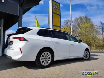 Gebraucht Opel Astra 2024 Weiss Kleinwagen