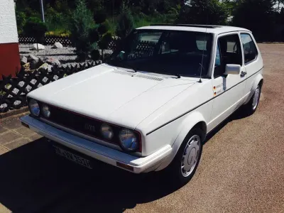 Gebraucht VW Golf II GTI 113 PS (83 kW) 1983 Weiß Kleinwagen