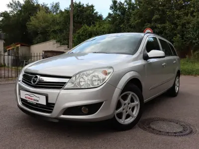 Gebraucht Opel Astra Edition 116 PS (85 kW) 2007 Silber Limousine