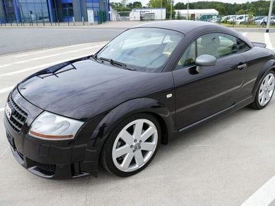 Schwarz metallic Gebraucht 2004 Audi TT Sport Coupé | 19.990 €