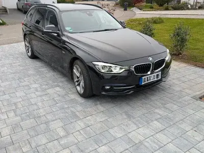 Gebraucht BMW 320 Sport Line 190 PS (139 kW) 2016 Schwarz Kombi