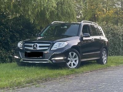 Second-hand Mercedes GLK220 170 CP (125 kW) 2013 Negru SUV