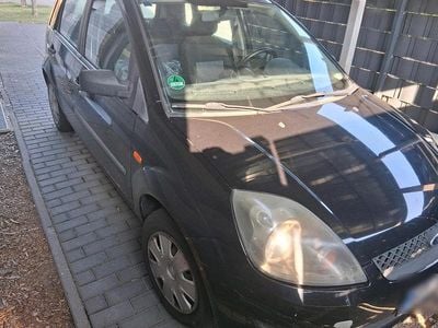 Gebraucht Ford Fiesta 80 PS (58 kW) 2007 Schwarz Kleinwagen