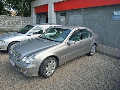 Mercedes C240