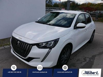 Weiß Gebraucht 2022 Peugeot 208 Active Kleinwagen | 12.490 € (Guter Preis)