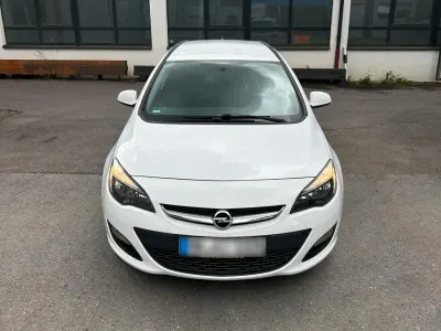 Gebraucht Opel Astra Sport 110 PS (80 kW) 2016 Weiß Kombi