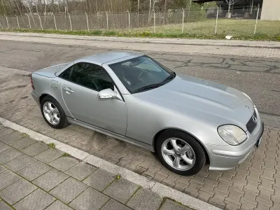 Gebraucht Mercedes SLK320 218 PS (160 kW) 2000 Silber Cabrio