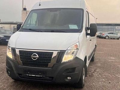 Nissan Interstar
