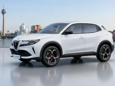 Nouvelle Alfa Romeo Junior Edizione Speciale 136 ch (100 kW) 2025 Blanc SUV