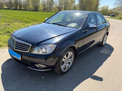 Usata Mercedes C350 Avantgarde 272 CV (200 kW) 2007 Blu Berlina