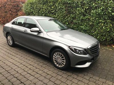 Silber Gebraucht 2015 Mercedes C220 Edition Limousine | 15.200 € (Fairer Preis)