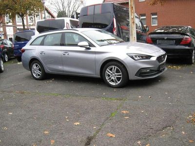 Gebraucht Seat Leon Style 150 PS (110 kW) 2021 Florett(urban)silver Kombi