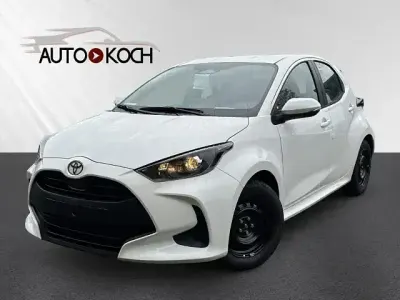 Gebraucht Toyota Yaris Hybrid Business Edition 116 PS (85 kW) 2025 Weiß Limousine