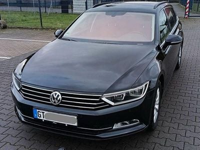 Gebraucht VW Passat Comfortline 125 PS (91 kW) 2018 Schwarz Kombi
