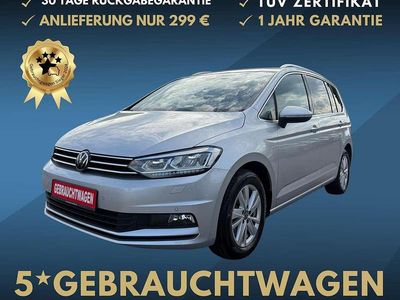 Reflexsilber metallic/silber Gebraucht 2023 VW Touran Comfortline Van / Kleinbus | 29.870 € (Fairer Preis)