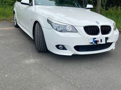 BMW 525