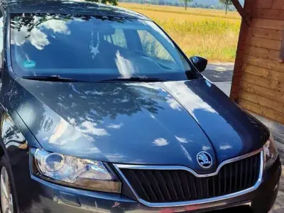 Gebraucht Skoda Rapid Drive 90 PS (66 kW) 2017 Grau Kleinwagen