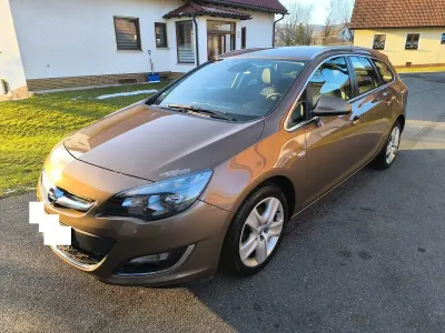 Gebraucht Opel Astra 136 PS (100 kW) 2015 Kombi