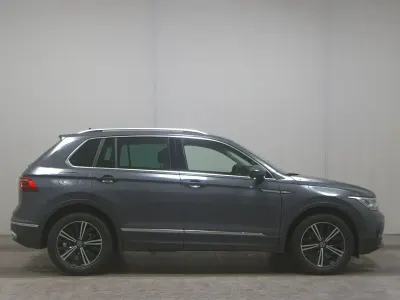 Usata VW Tiguan Elegance 150 CV (110 kW) 2022 Grigio SUV