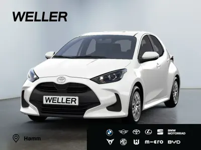 Neu Toyota Yaris Active 116 PS (85 kW) 2026 Super white Kleinwagen