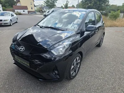 Gebraucht Hyundai i10 Trend 84 PS (61 kW) 2024 Farbe: Kleinwagen